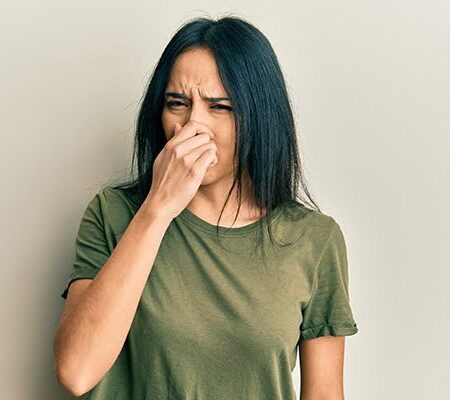 Does Bronchiectasis cause bad breath